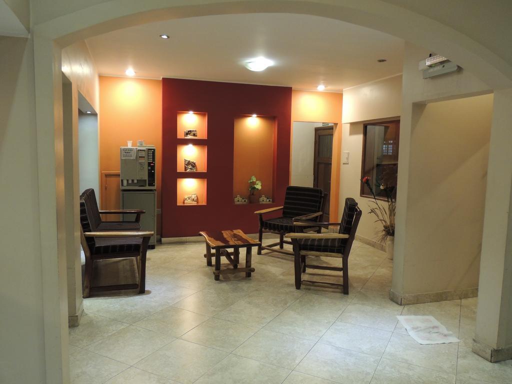 Hotel Buenos Aires Сальта Екстер'єр фото