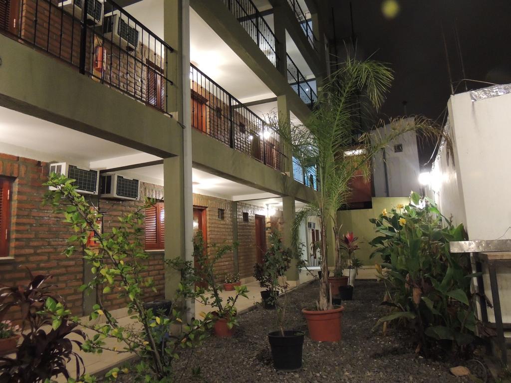 Hotel Buenos Aires Сальта Екстер'єр фото
