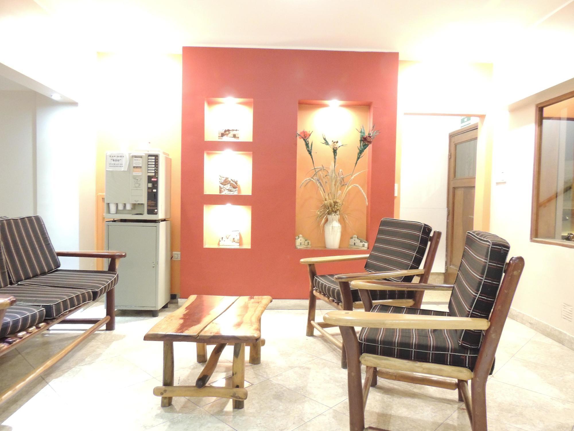 Hotel Buenos Aires Сальта Екстер'єр фото