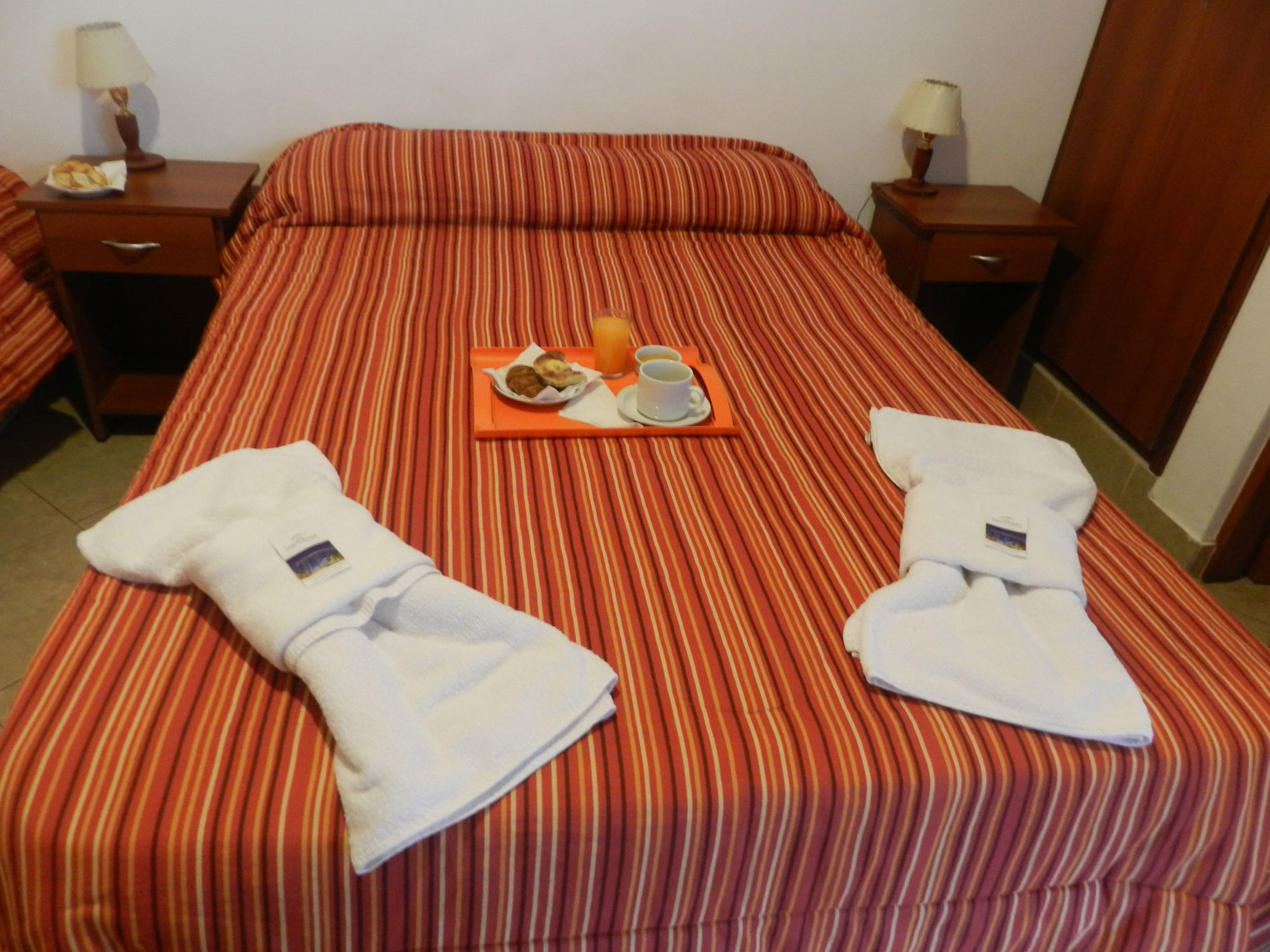 Hotel Buenos Aires Сальта Екстер'єр фото