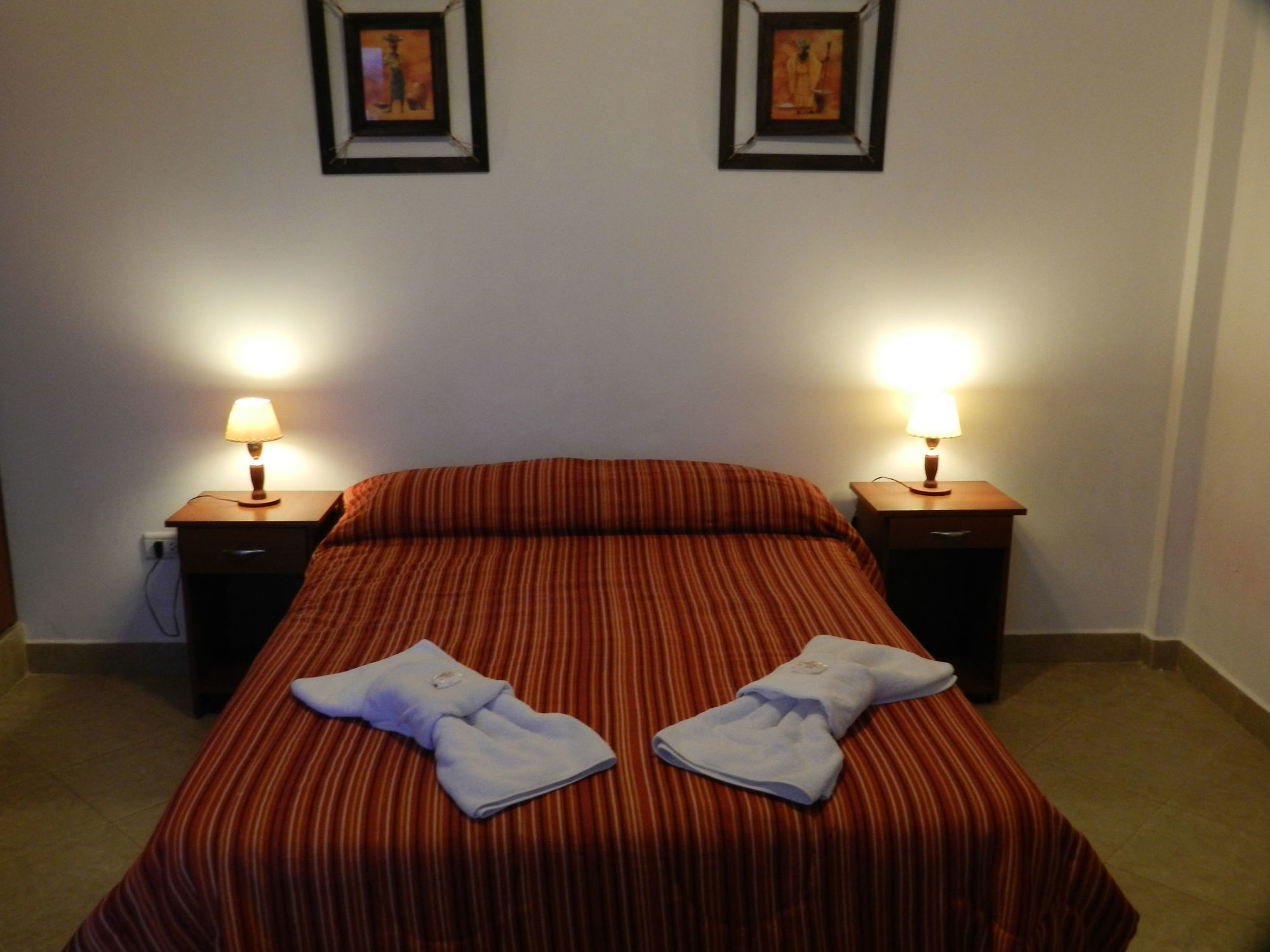 Hotel Buenos Aires Сальта Екстер'єр фото
